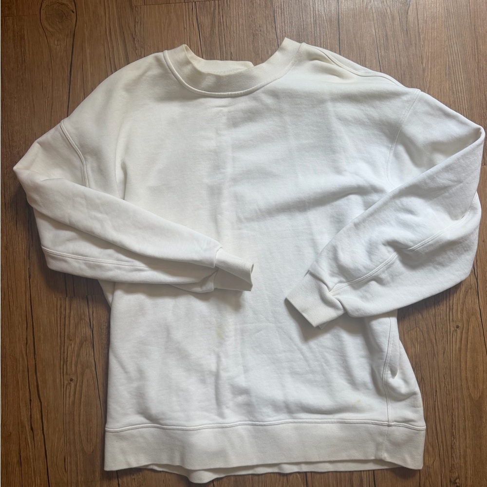 Lululemon white crewneck sweatshirt, couple stains but nothing major #athletic